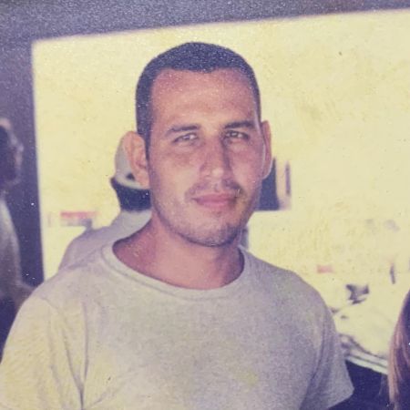 Joe Gonzalez, the first husband of Sofia Vergara, posted a picture during his youth on Instagram.